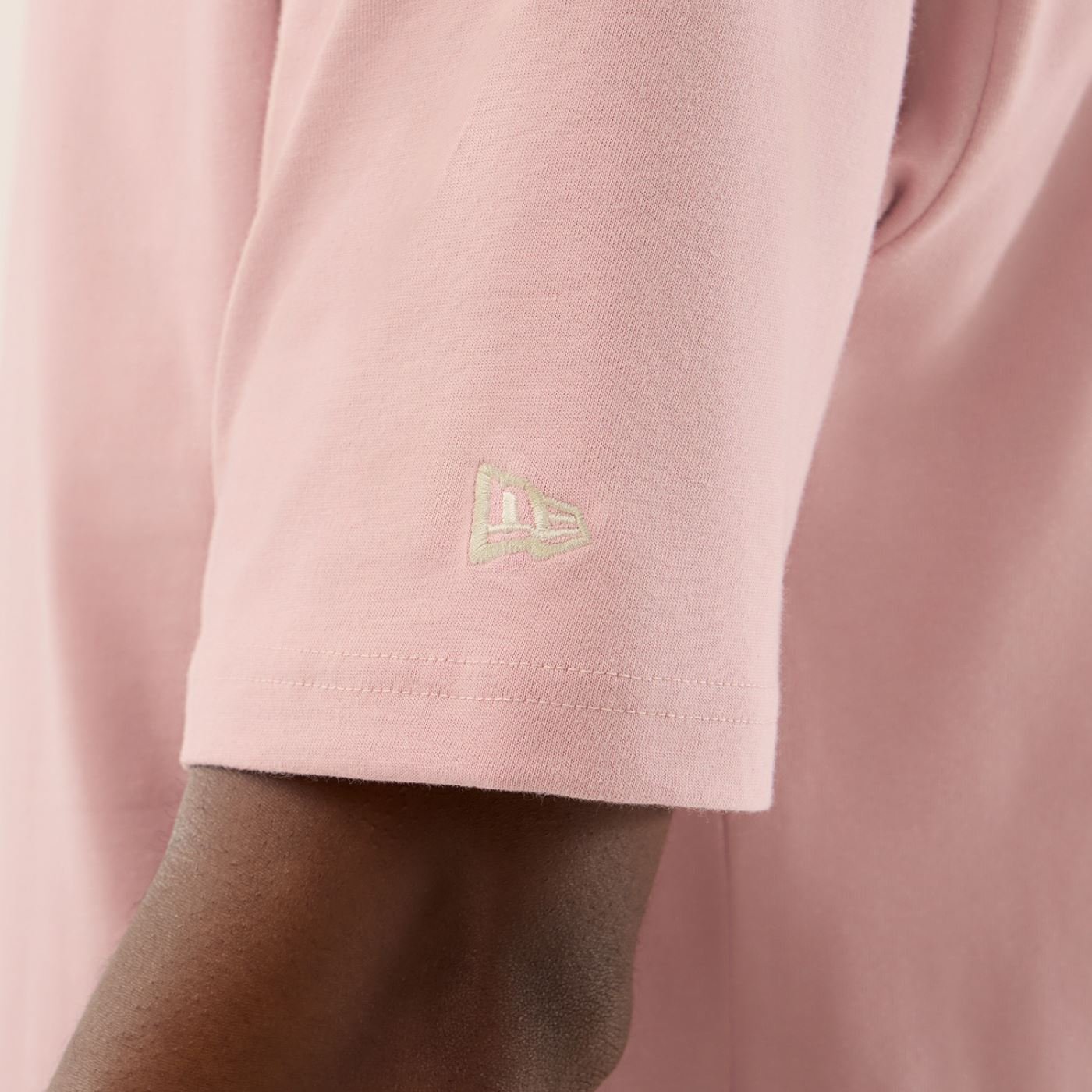 Camiseta New Era Regular New Era Rosa Rosa 6