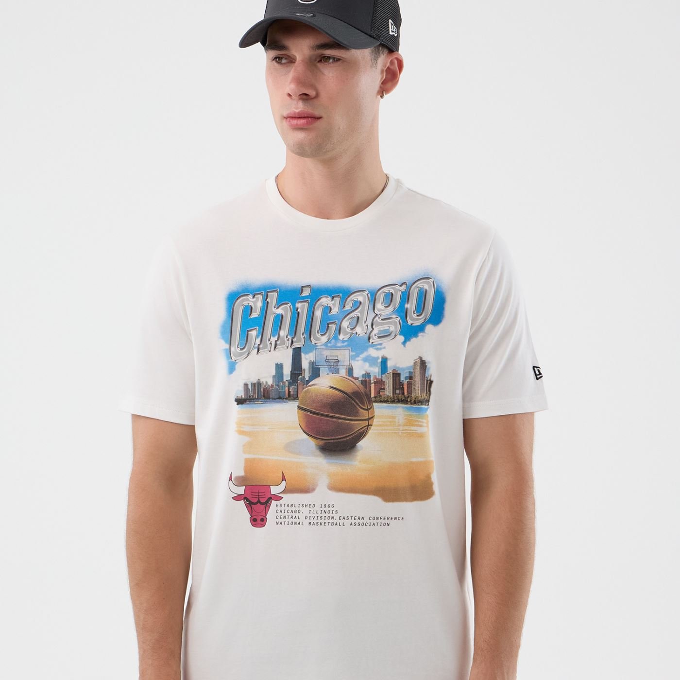 Camiseta New Era Regular  Chicago Bulls Branco