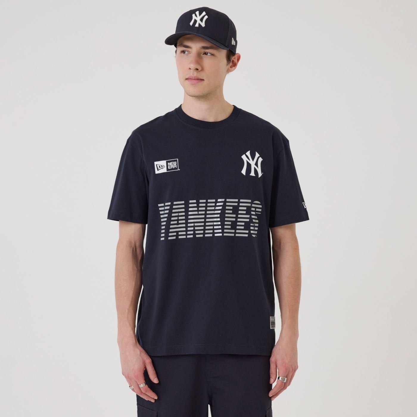Camiseta New Era Regular  New York Yankees Marinho