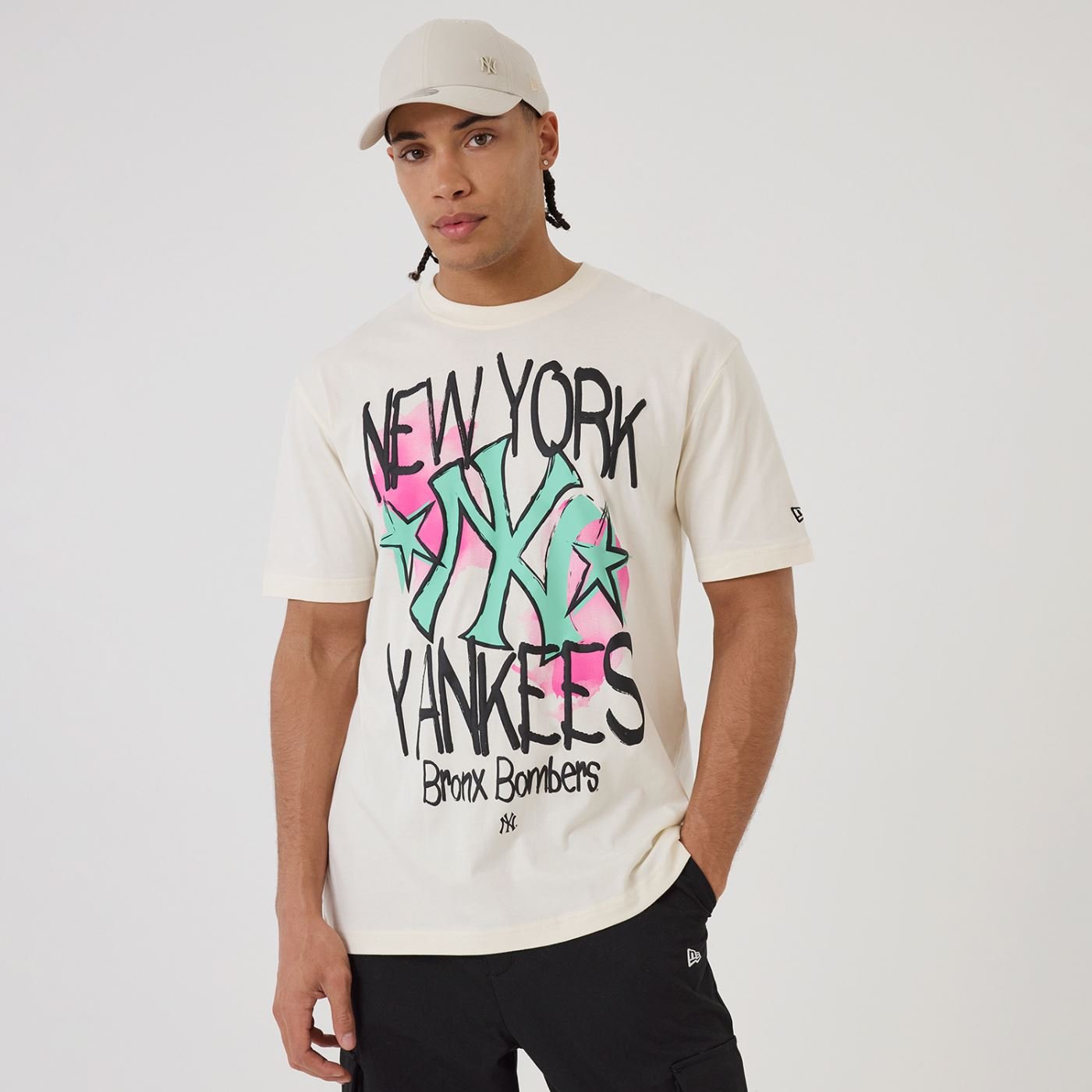 Camiseta New Era Regular  New York Yankees Off White
