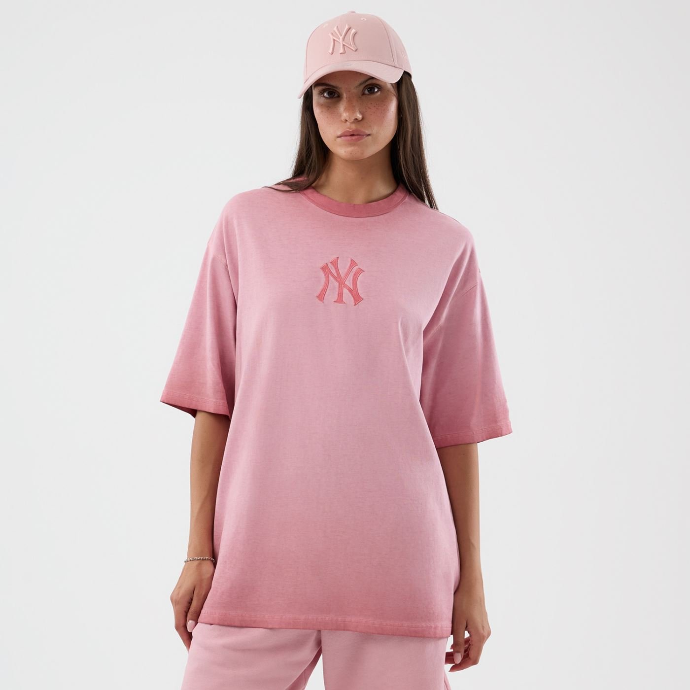 Camiseta New Era Regular  New York Yankees Rosa Rosa 3