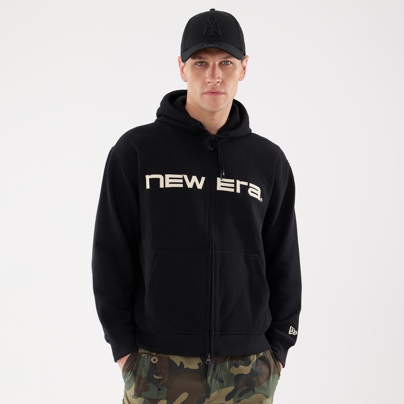Moletom New Era Canguru Aberto  New Era Preto