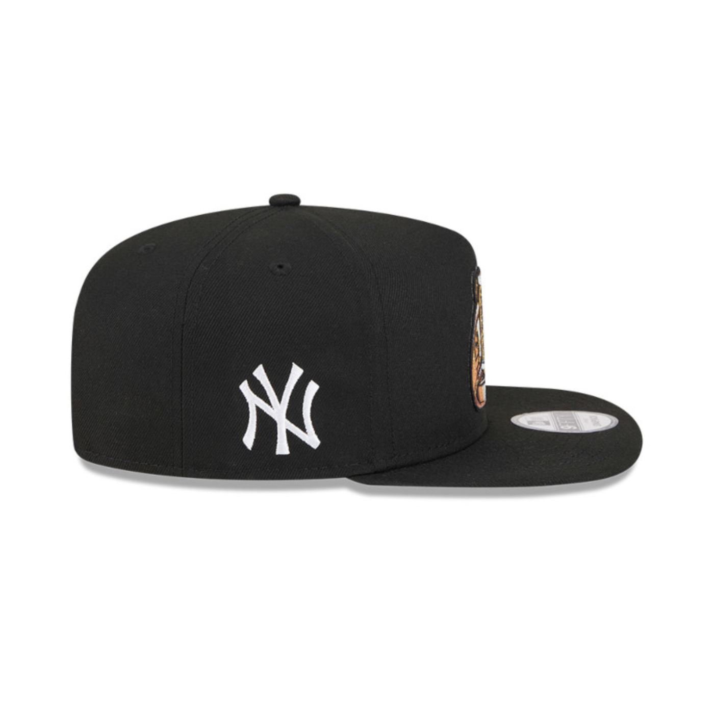 Bone New Era 9FIFTY A-Frame New York Yankees Preto Preto 4