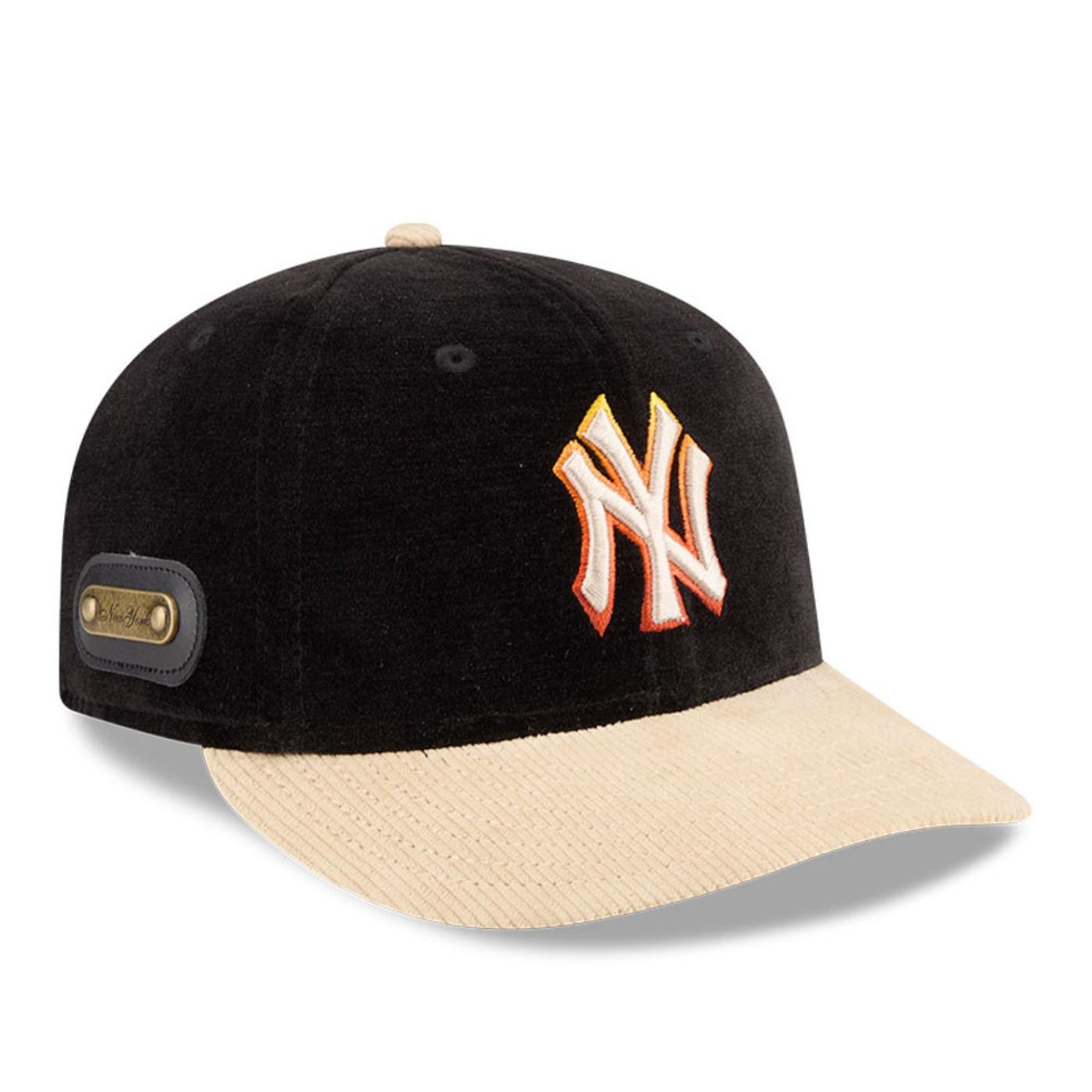 Bone New Era 59FIFTY LOW PROFILE New York Yankees MLB Preto Preto 3