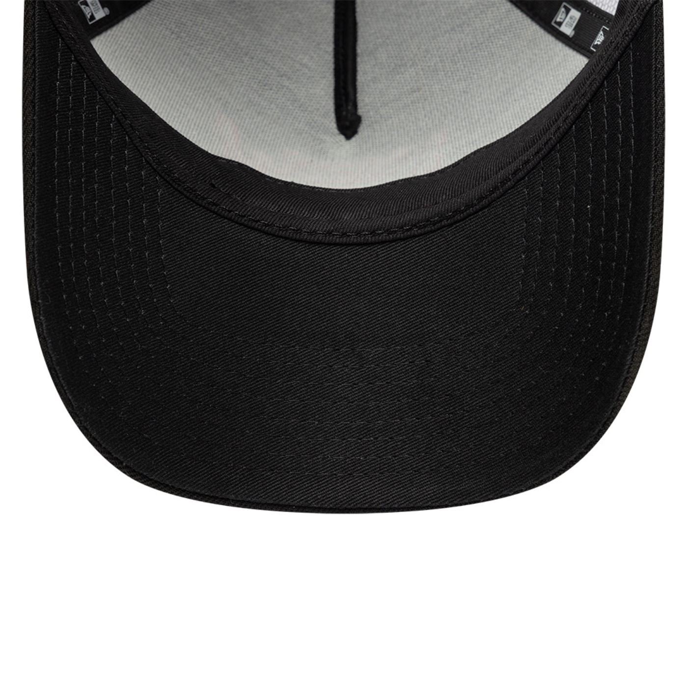 Bone New Era 9FORTY A-Frame Trucker Branded Preto/Branco 7