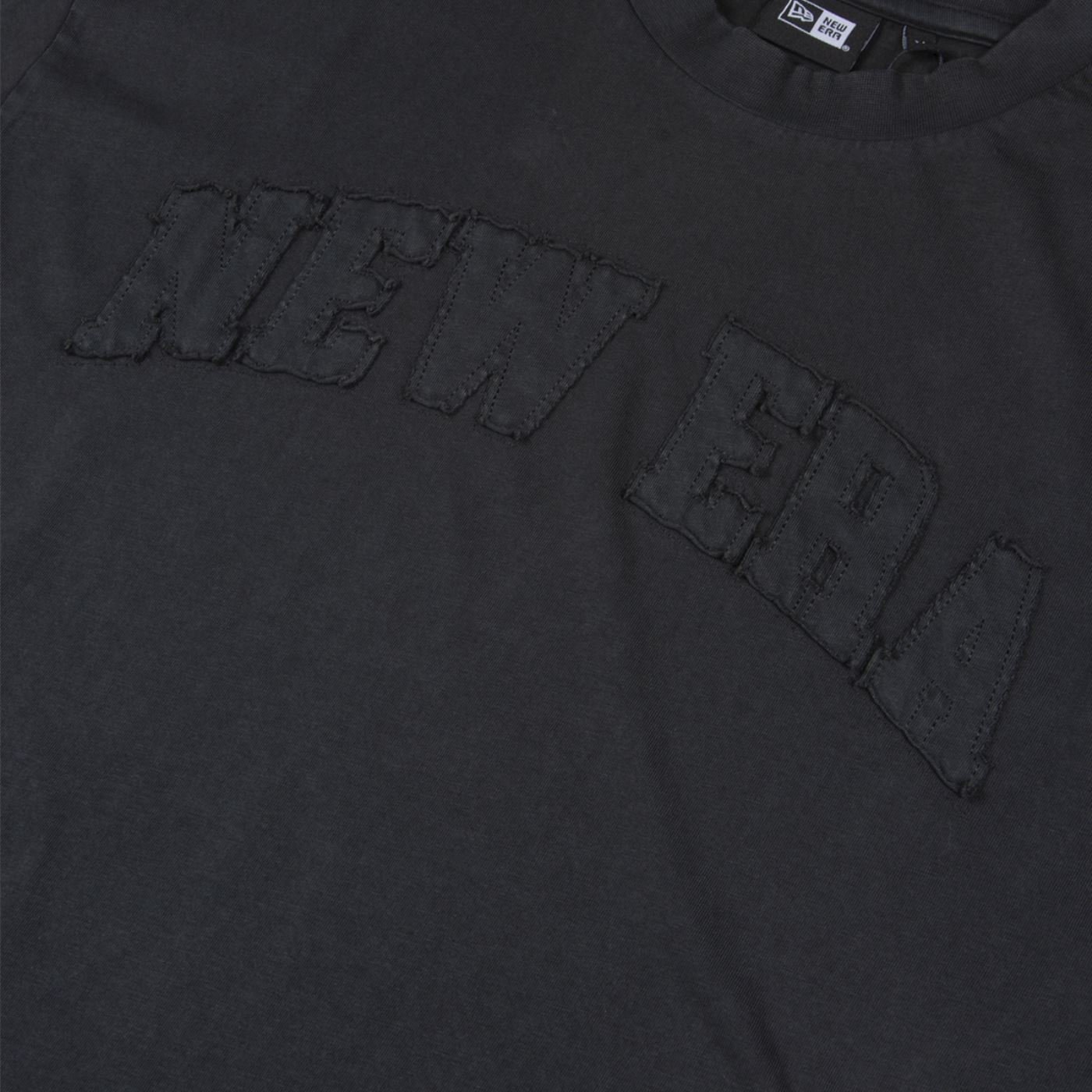 Camiseta New Era Regular Booking Program Preto Preto 3