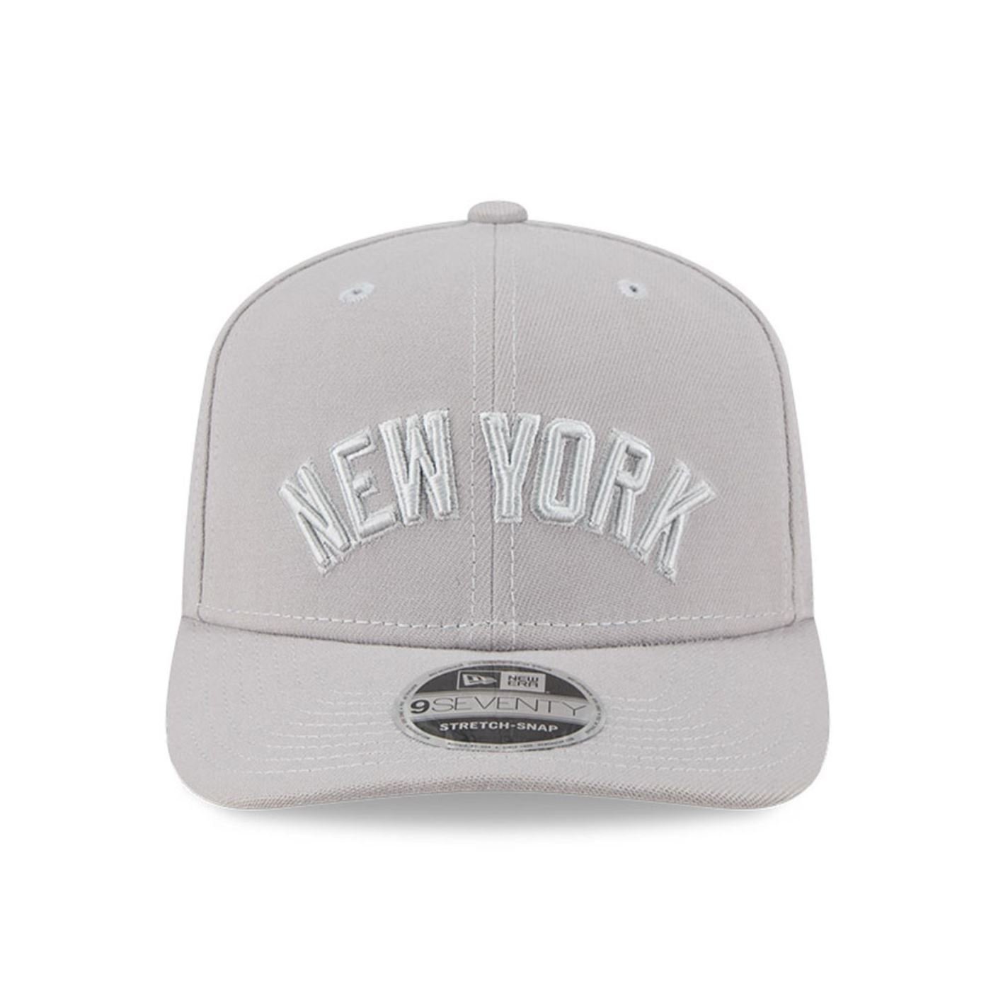 Bone New Era MLB 9SEVENTY New York Yankees Cinza Cinza 2