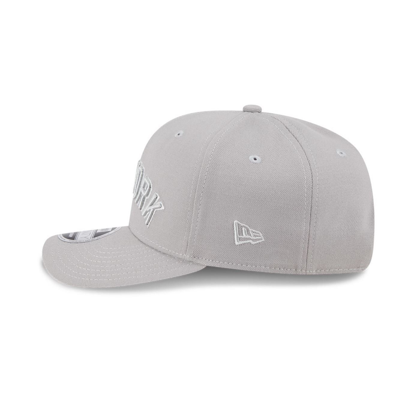 Bone New Era MLB 9SEVENTY New York Yankees Cinza Cinza 4