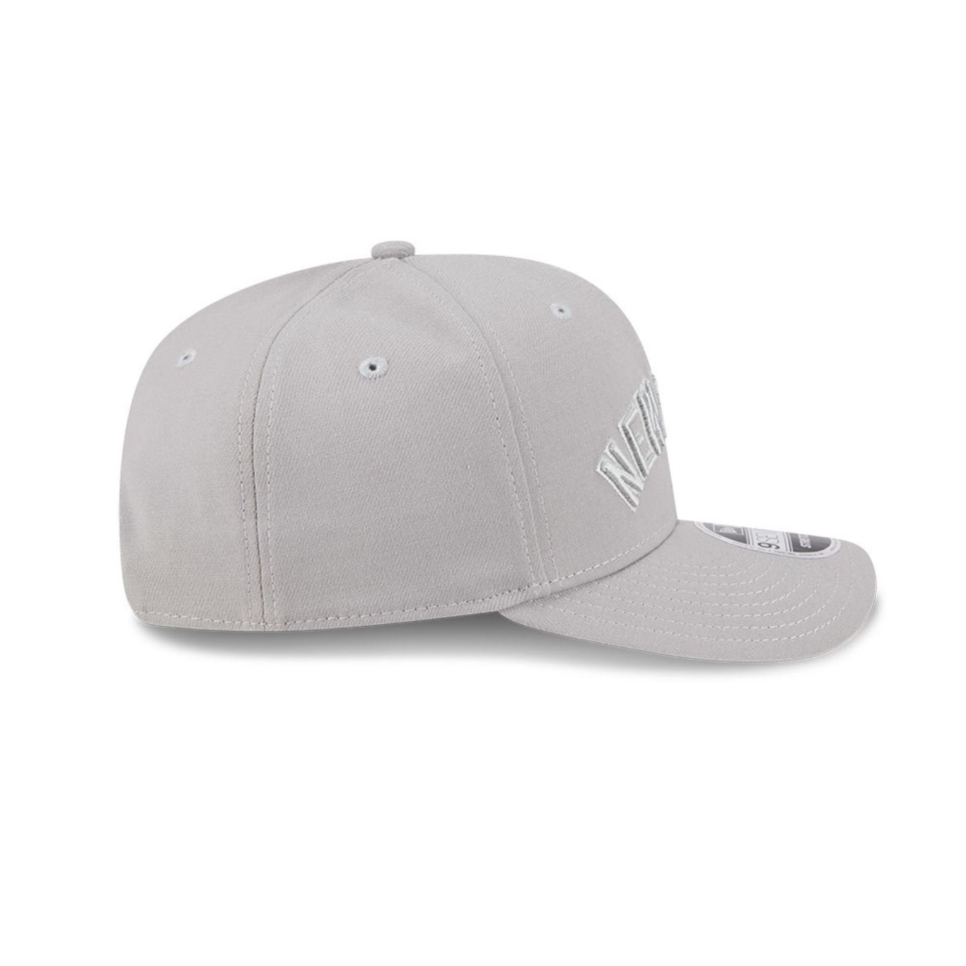 Bone New Era MLB 9SEVENTY New York Yankees Cinza Cinza 5