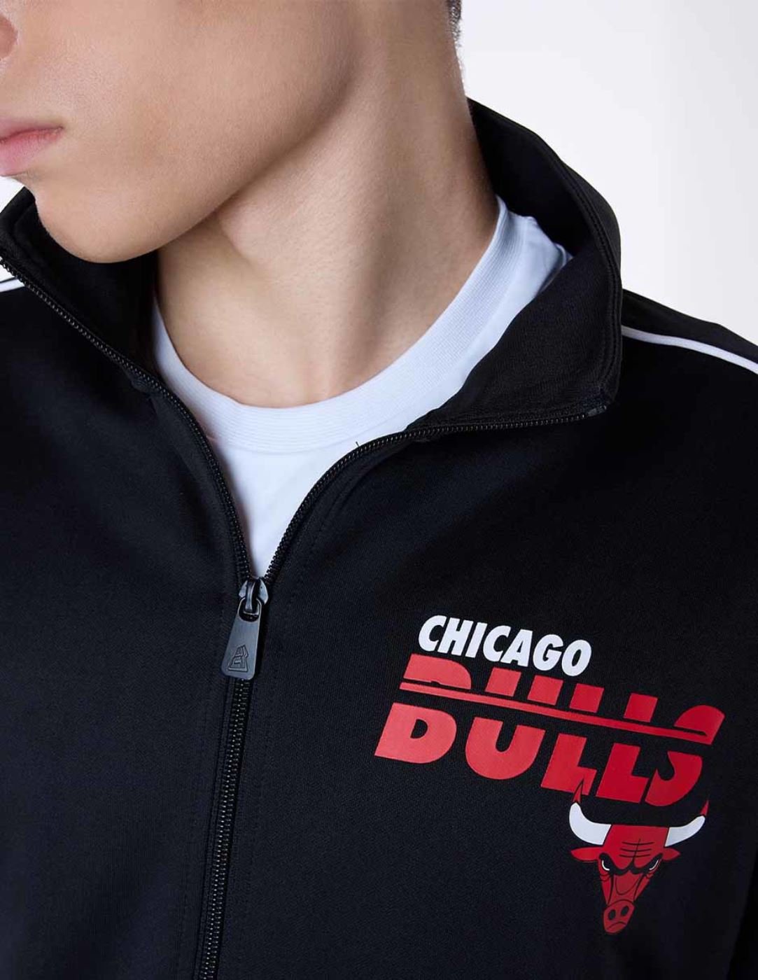 Jaqueta New Era Track NBA  Chicago Bulls Preto 5