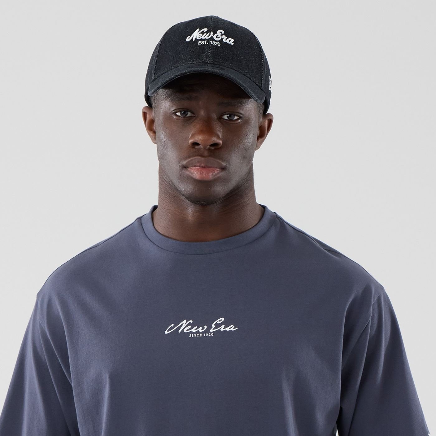 Camiseta New Era Branded Regular Cinza 6