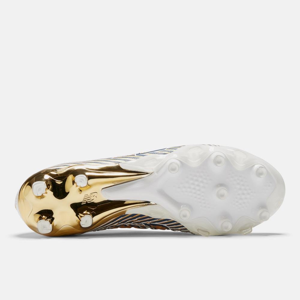 Chuteira Campo New Balance Tekela Pro Low Fg V4+ Unisex Branco 5