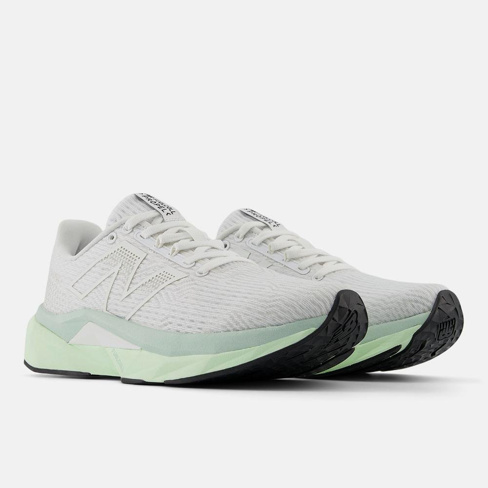Tênis New Balance Fuelcell Propel V5 Feminino Verde 4
