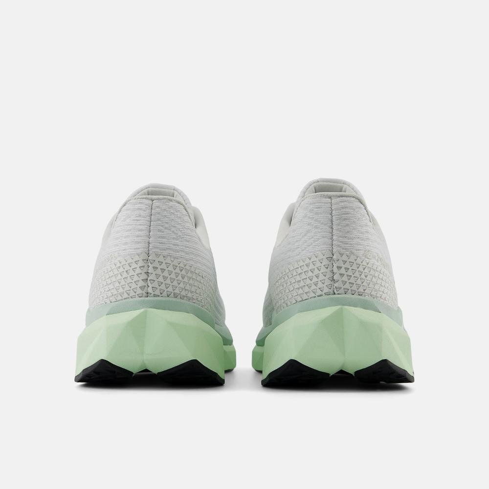 Tênis New Balance Fuelcell Propel V5 Feminino Verde 6