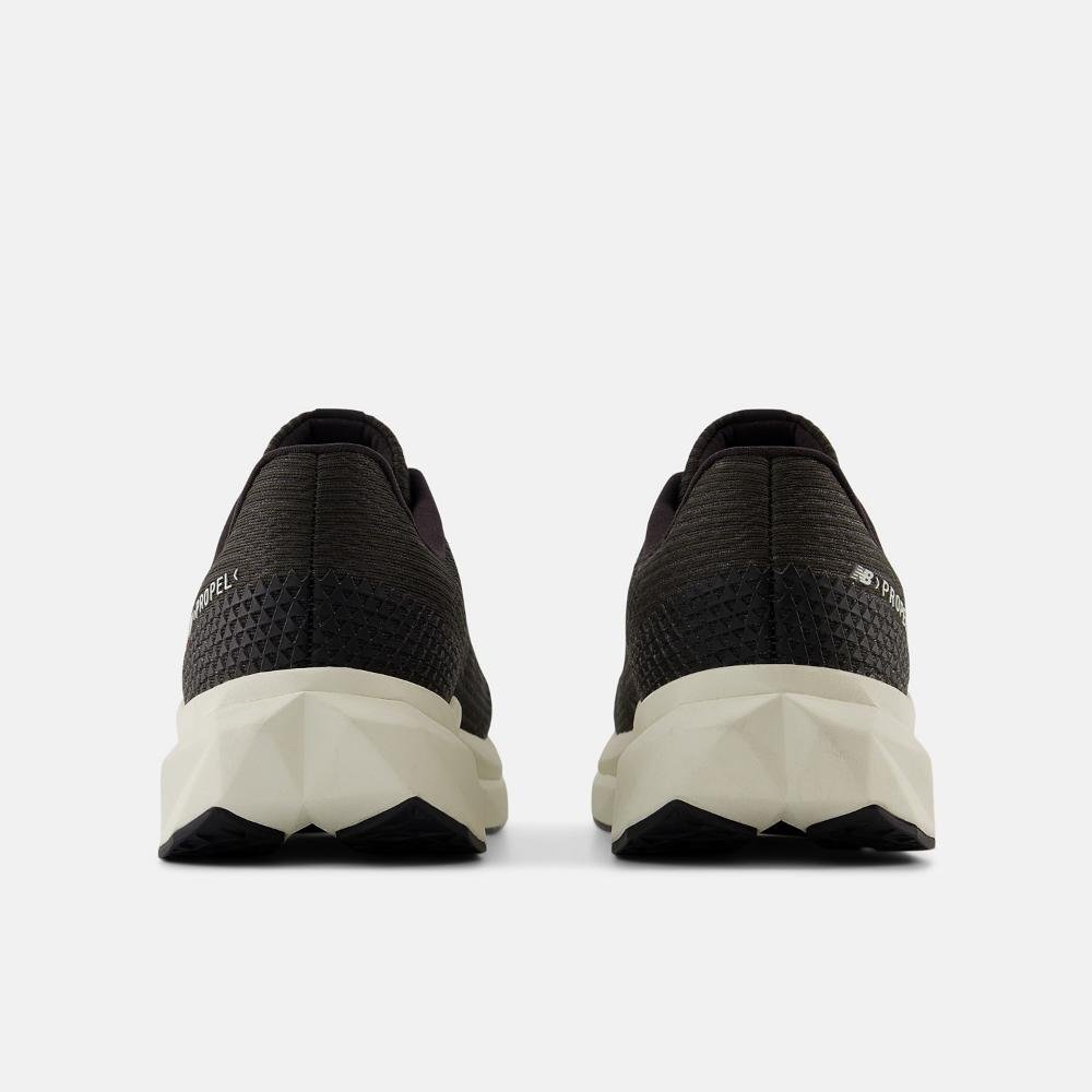 Tênis New Balance Fuelcell Propel V5 Masculino Preto 6