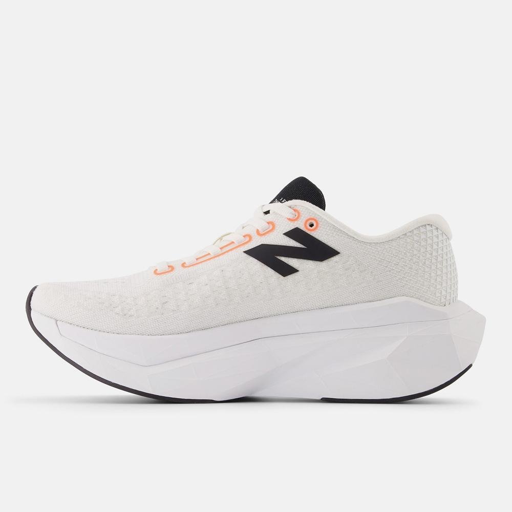 Tênis New Balance Fuelcell Supercomp Trainer V3 Feminino Branco/Preto/Laranja 2