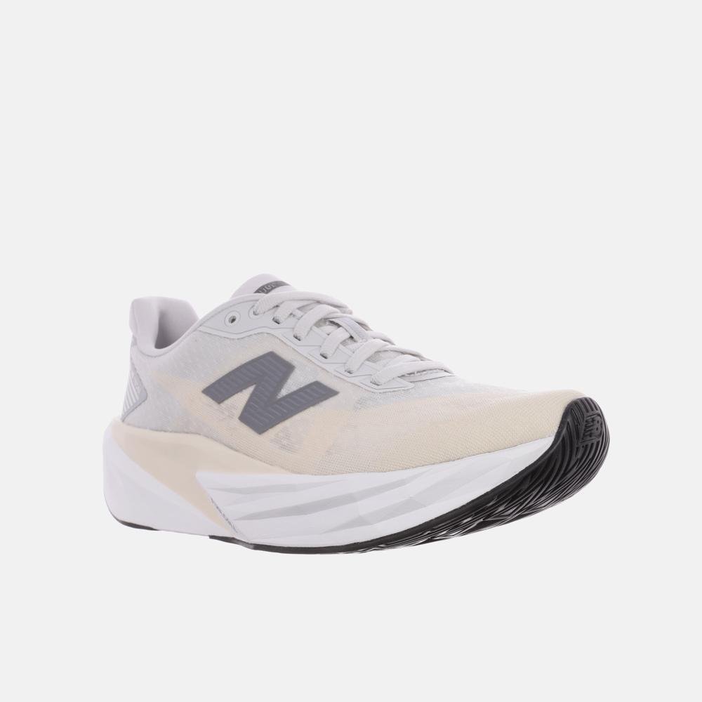 Tênis New Balance Fuelcell Rebel V5 Feminino Cinza/Bege 4