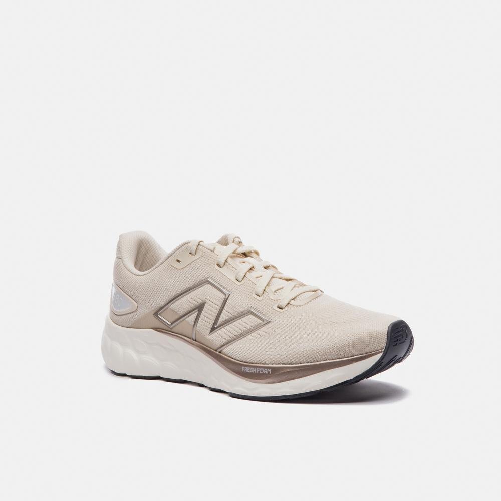 Tênis New Balance Fresh Foam 680v8 Feminino Bege 4