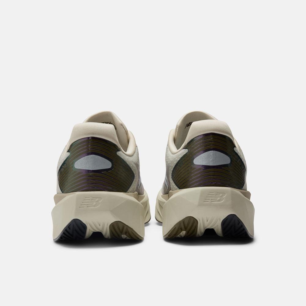 Tênis New Balance Fuelcell Rebel V5 Masculino Bege/Cinza 6