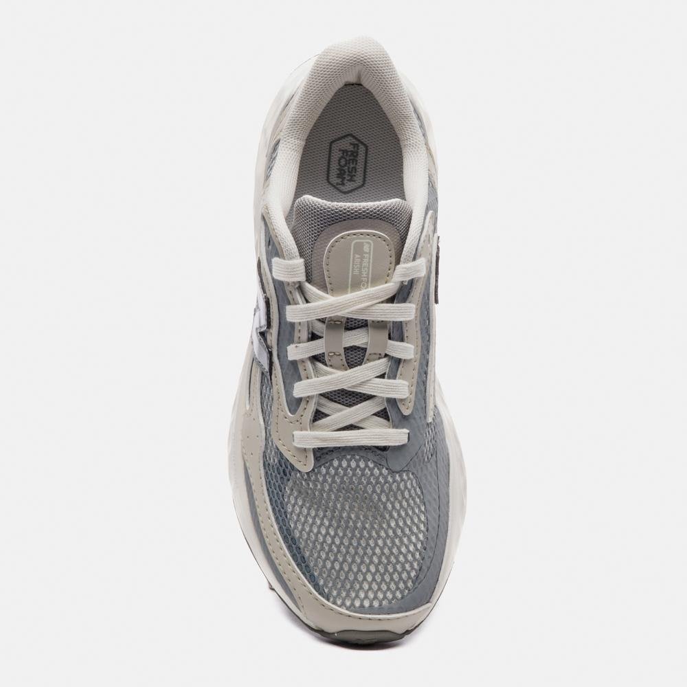 Tênis New Balance Fresh Foam Arishiv4 Feminino Branco/Cinza 3