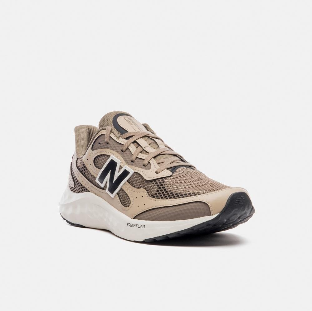 Tênis New Balance Fresh Foam Arishiv4 Masculino Bege 4