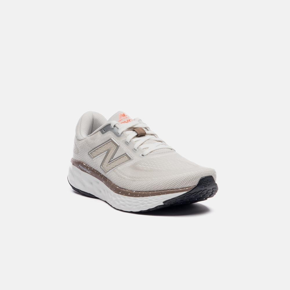 Tênis New Balance Fresh Foam X Evozv4 Feminino Bege 4