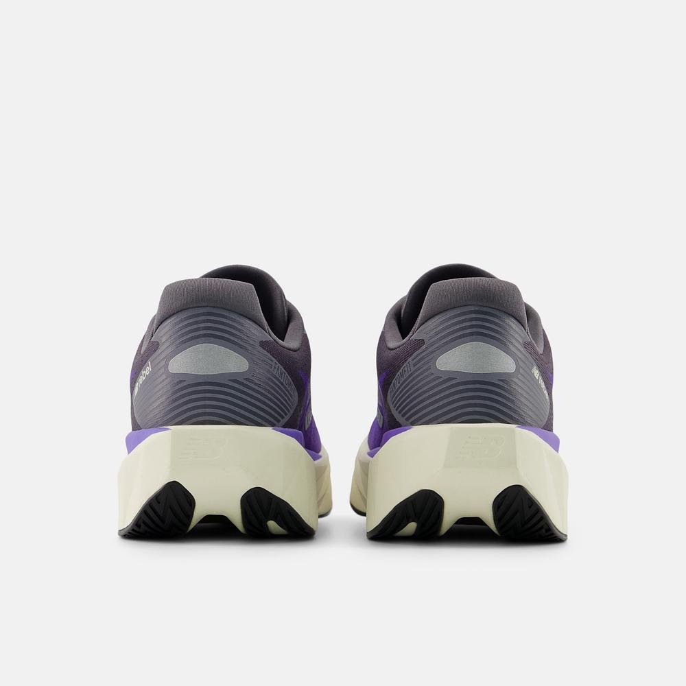 Tênis New Balance Fuelcell Rebel V5 Masculino Roxo 6