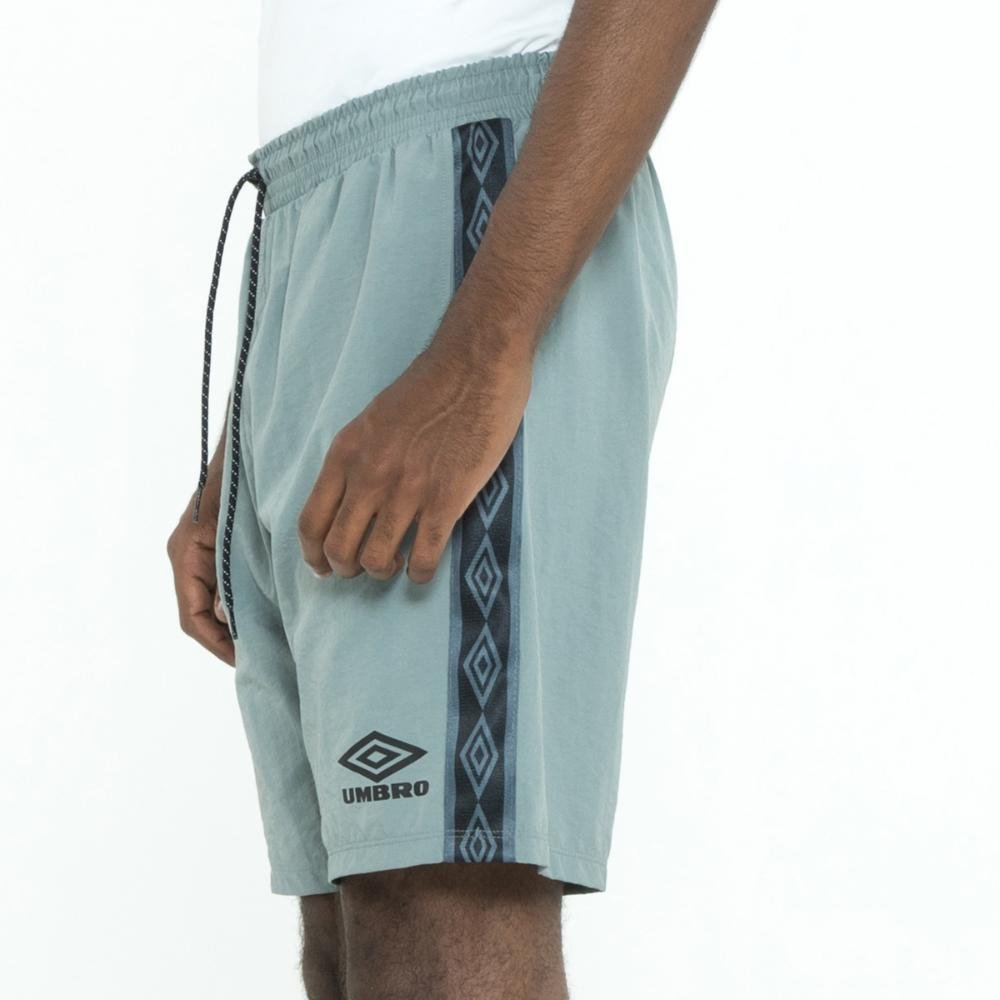 Bermuda Masculina Umbro Traditional Club Cinza 2