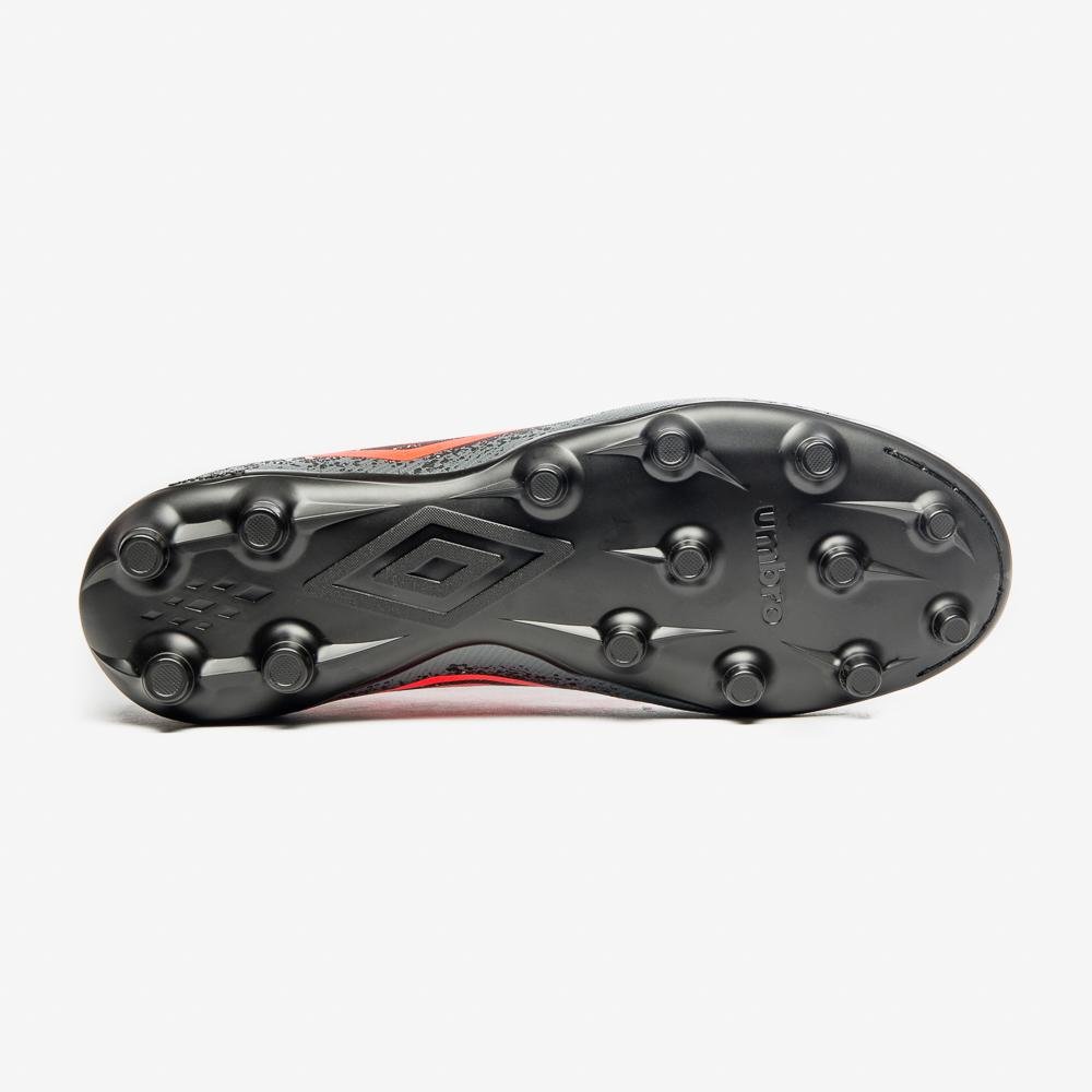 Chuteira Campo Umbro Cosmic Cinza 5