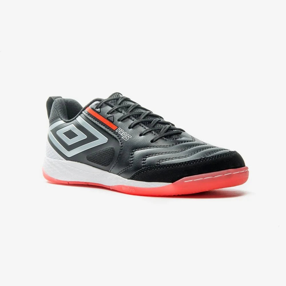 Chuteira Futsal Umbro Pro 5 Bump Preto 3
