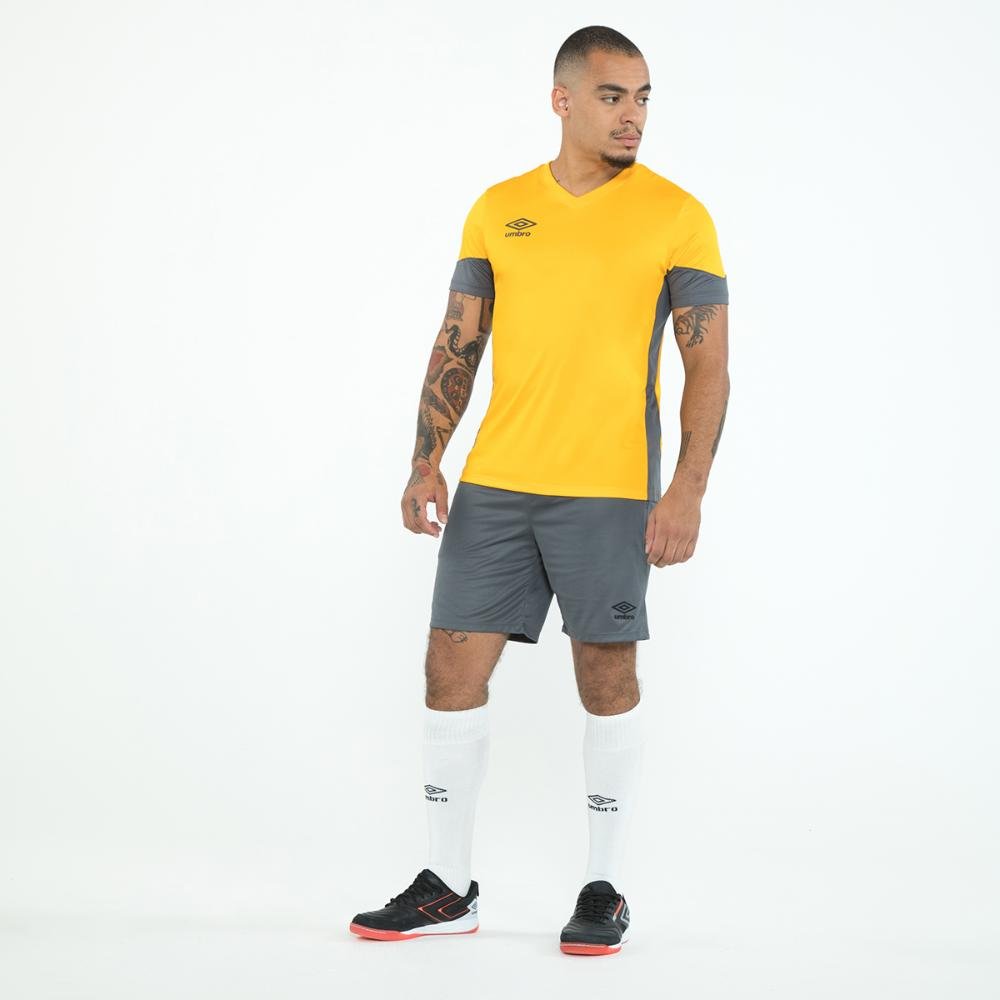 Bermuda Masculina Umbro Essential Cinza 2