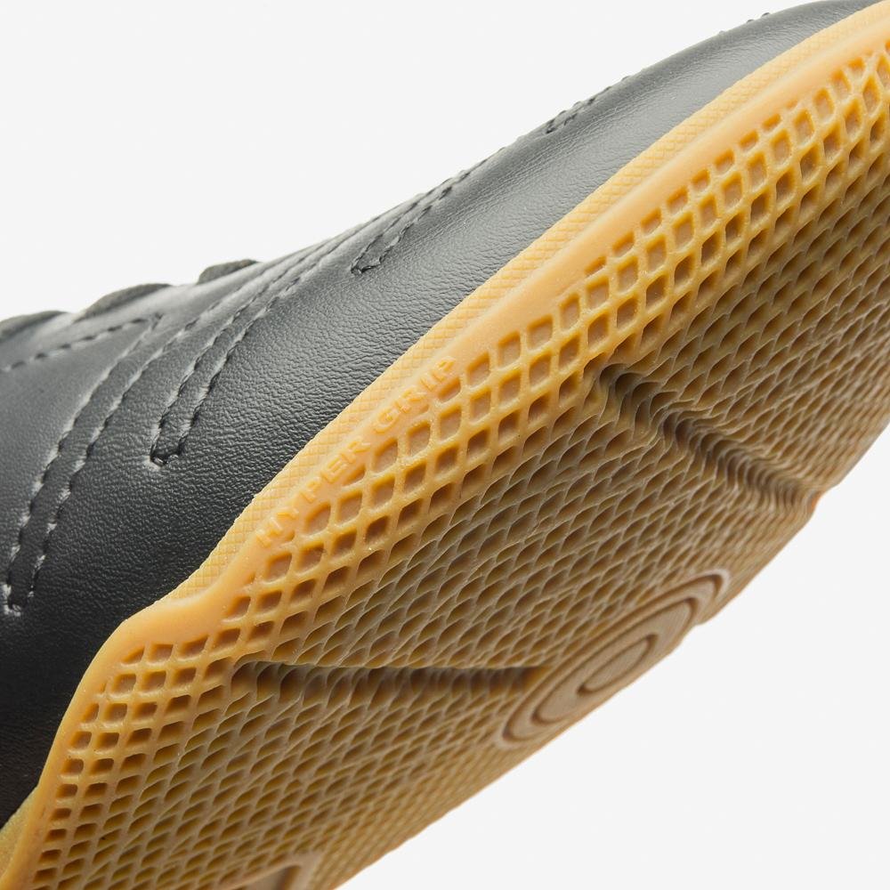 Chuteira Futsal Umbro Class Preto 8