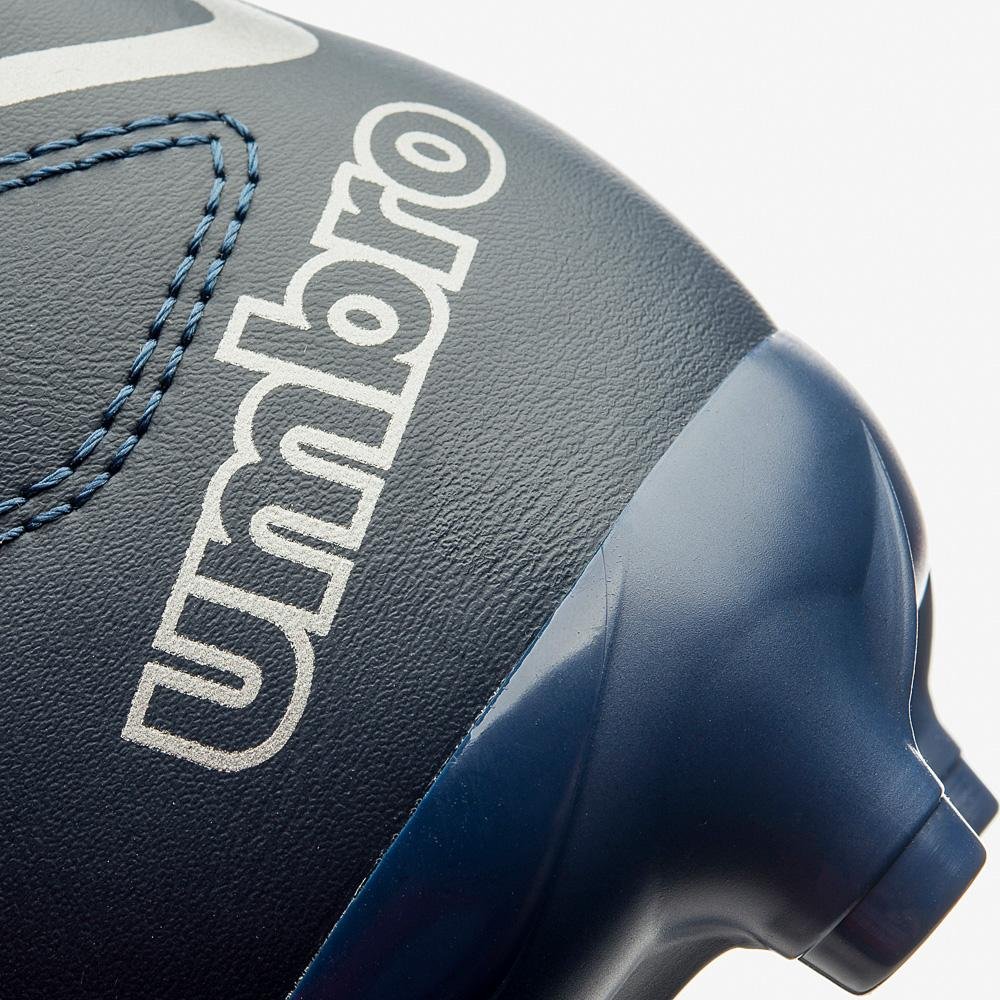 Chuteira Campo Umbro Class Preto 8