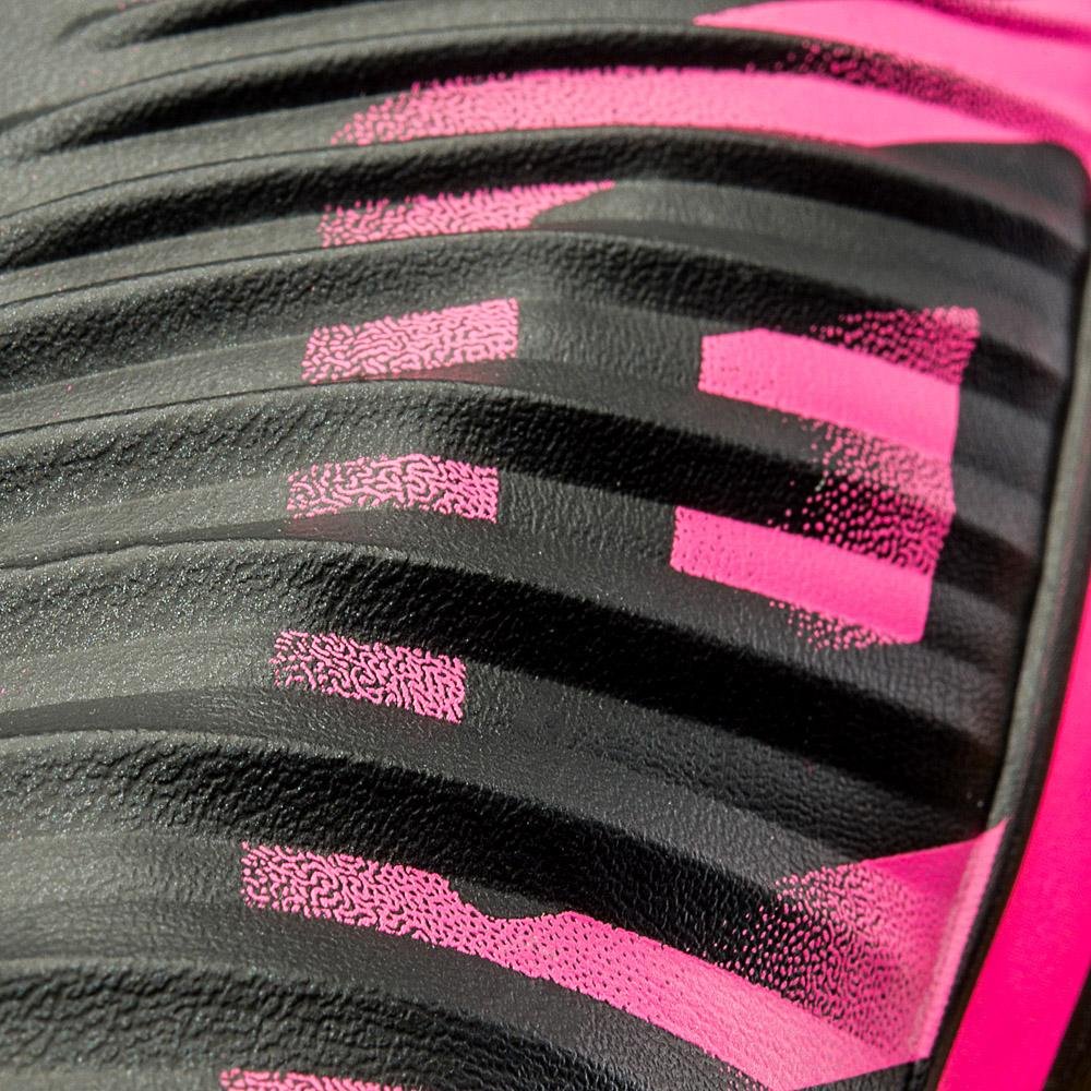 Chuteira Futsal Umbro Fifty V Rosa/Preto 8