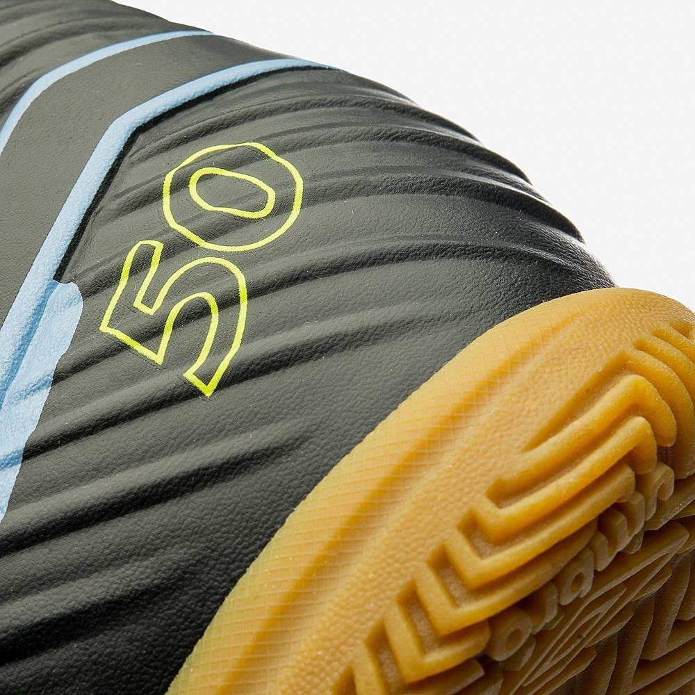 Chuteira Futsal Umbro Fifty V Azul 8