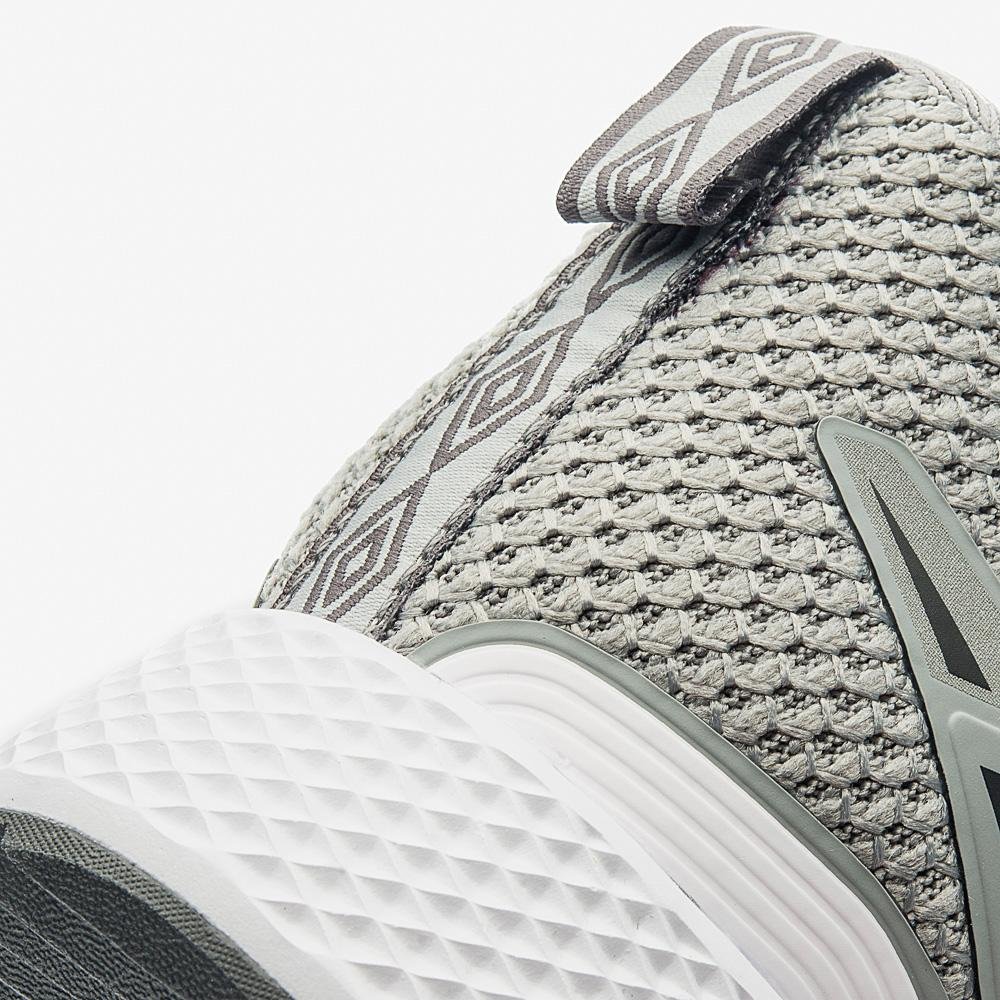 Tênis Umbro Trainer 7