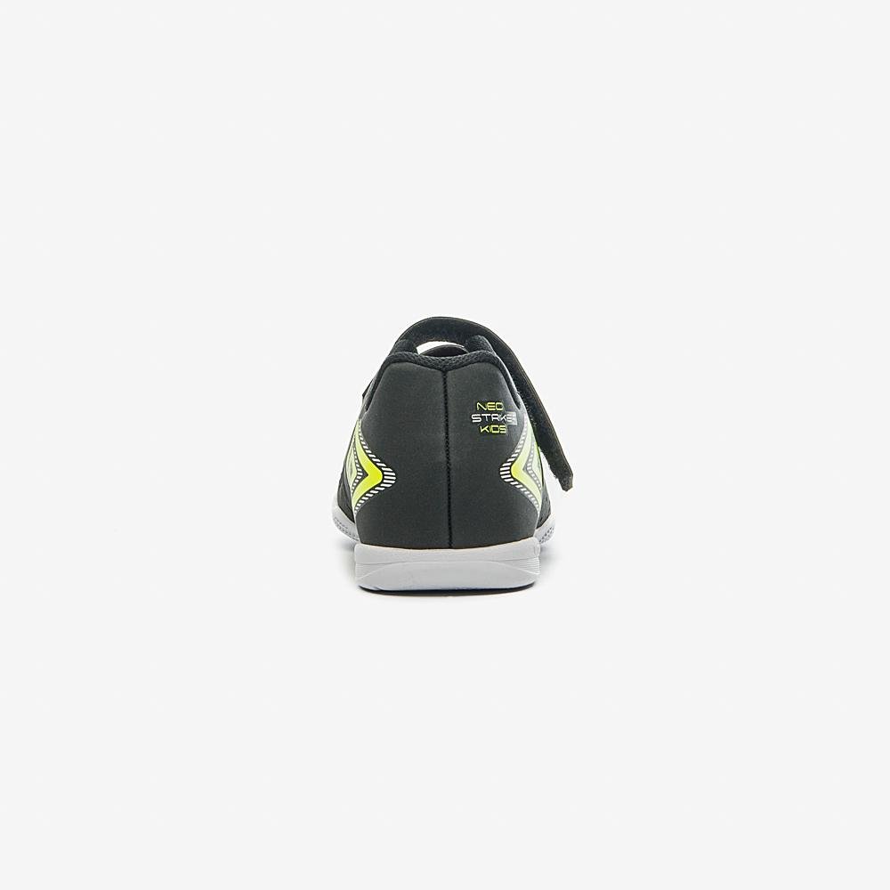 Chuteira Futsal Umbro Neo Striker Kids Preto 6