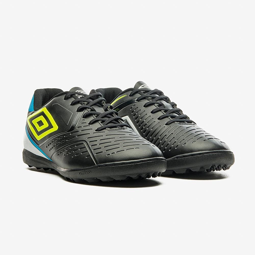 Chuteira Society Umbro Score Preto 3