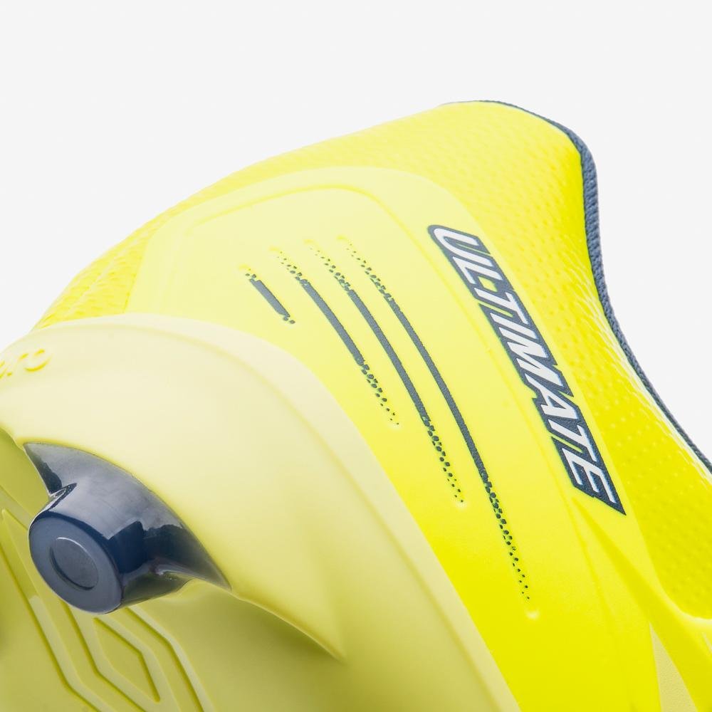 Chuteira Campo Umbro Ultimate Amarelo 7