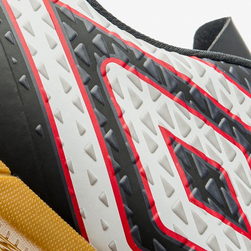 Chuteira Futsal Umbro Mutant Preto 7