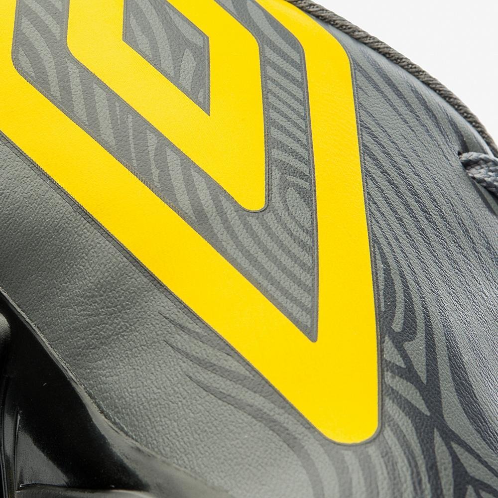 Chuteira Campo Umbro Orbit Cinza 7