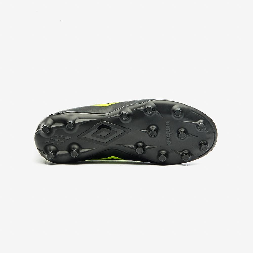 Chuteira Campo Umbro Class 2.2 Jr Preto 5