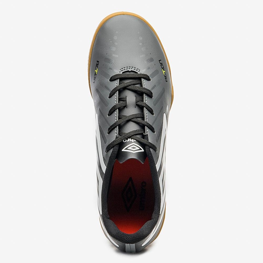Chuteira Futsal Umbro Action Cinza 4