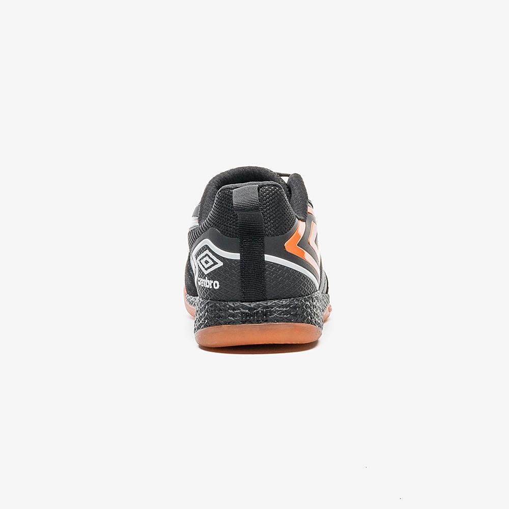 Chuteira Futsal Umbro Pro 5 Bump Preto 6