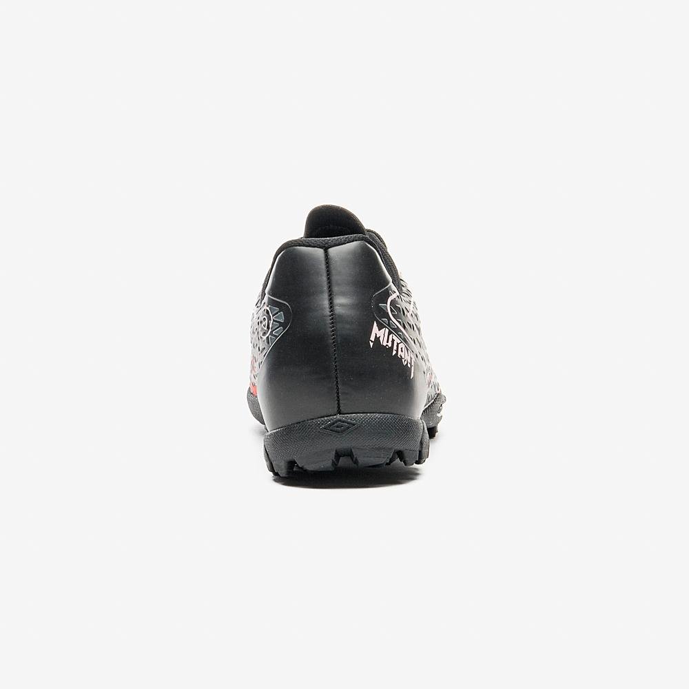 Chuteira Society Umbro Mutant Preto 6