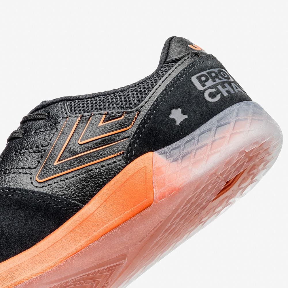 Chuteira Futsal Umbro Pro Challenge Preto