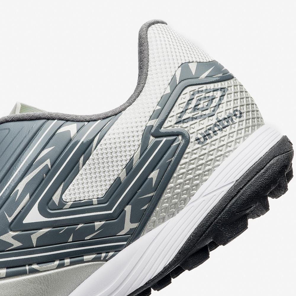 Chuteira Society Umbro Pro 5 Bump Club Prata 8