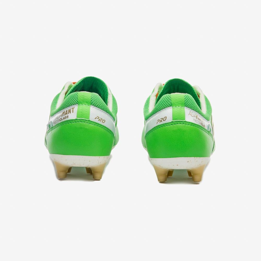 Chuteira Campo Umbro Adamant Master Class Pro Stp Verde 6