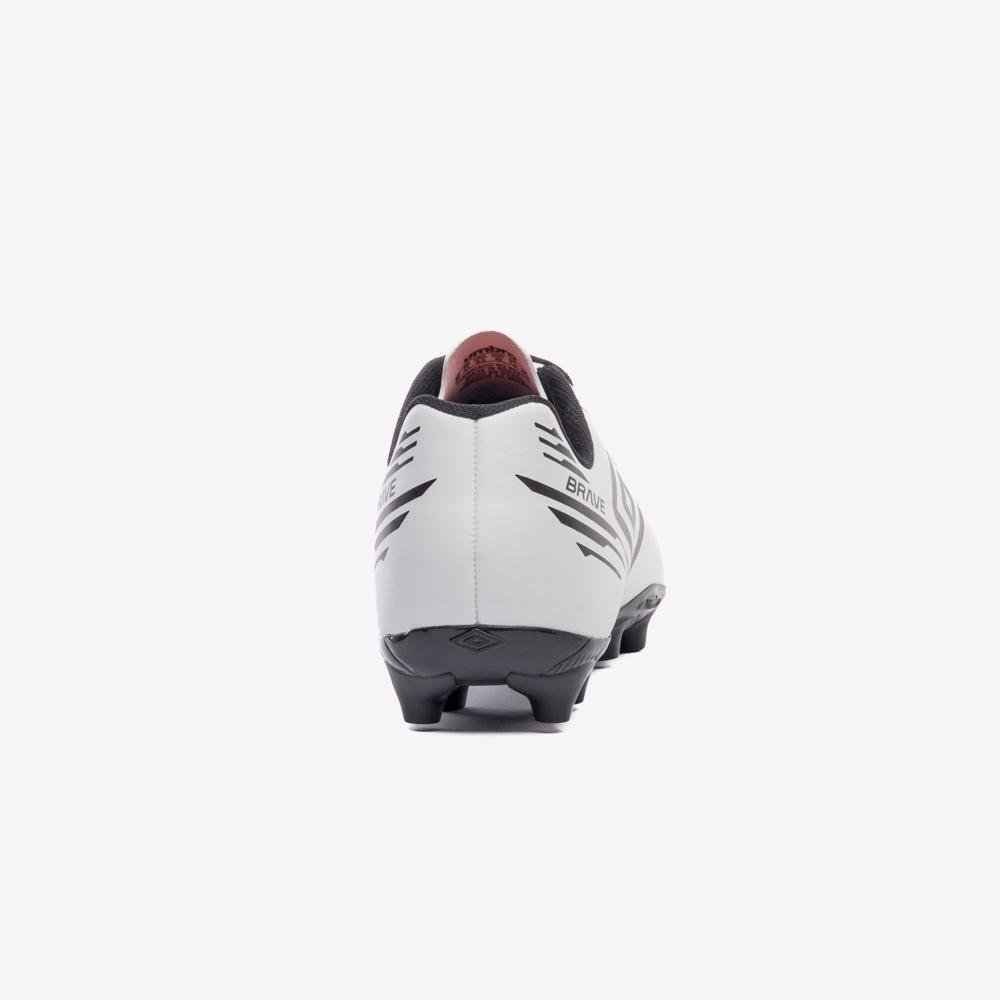 Chuteira Campo Umbro Brave Branco 6