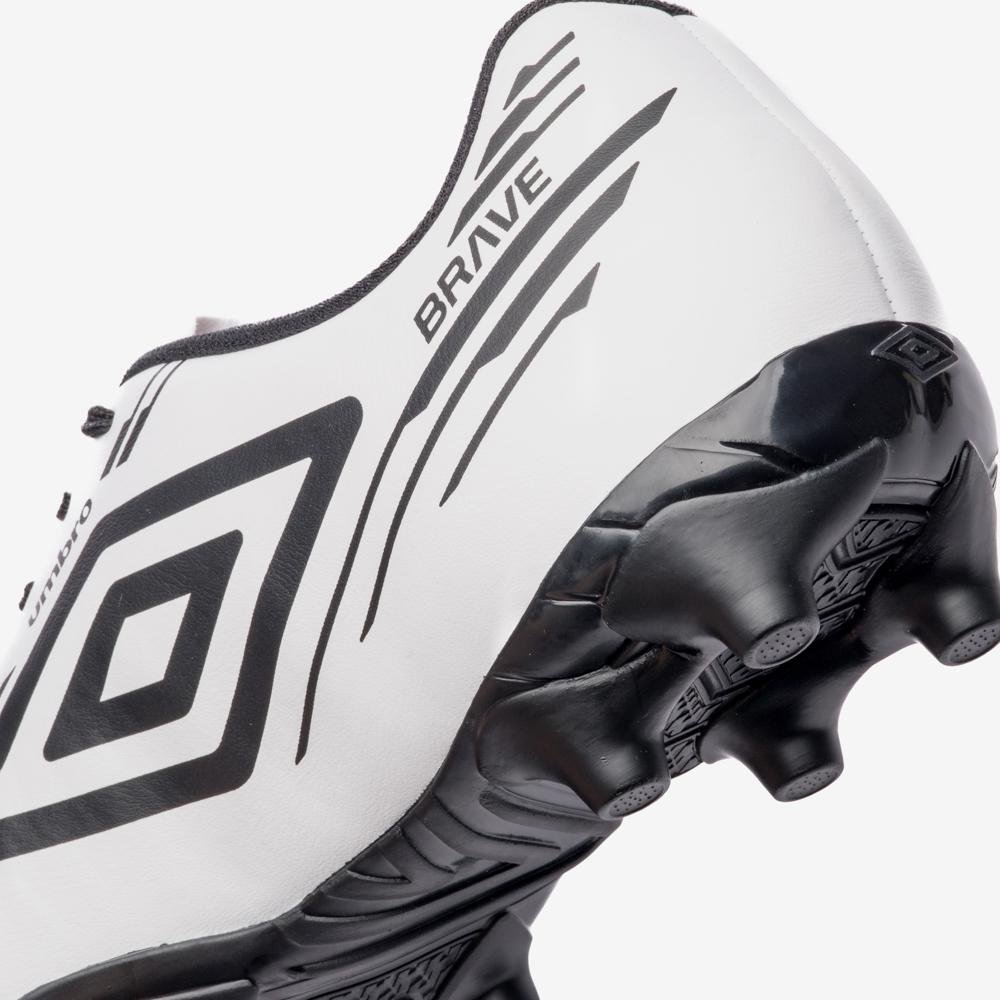 Chuteira Campo Umbro Brave Branco 7